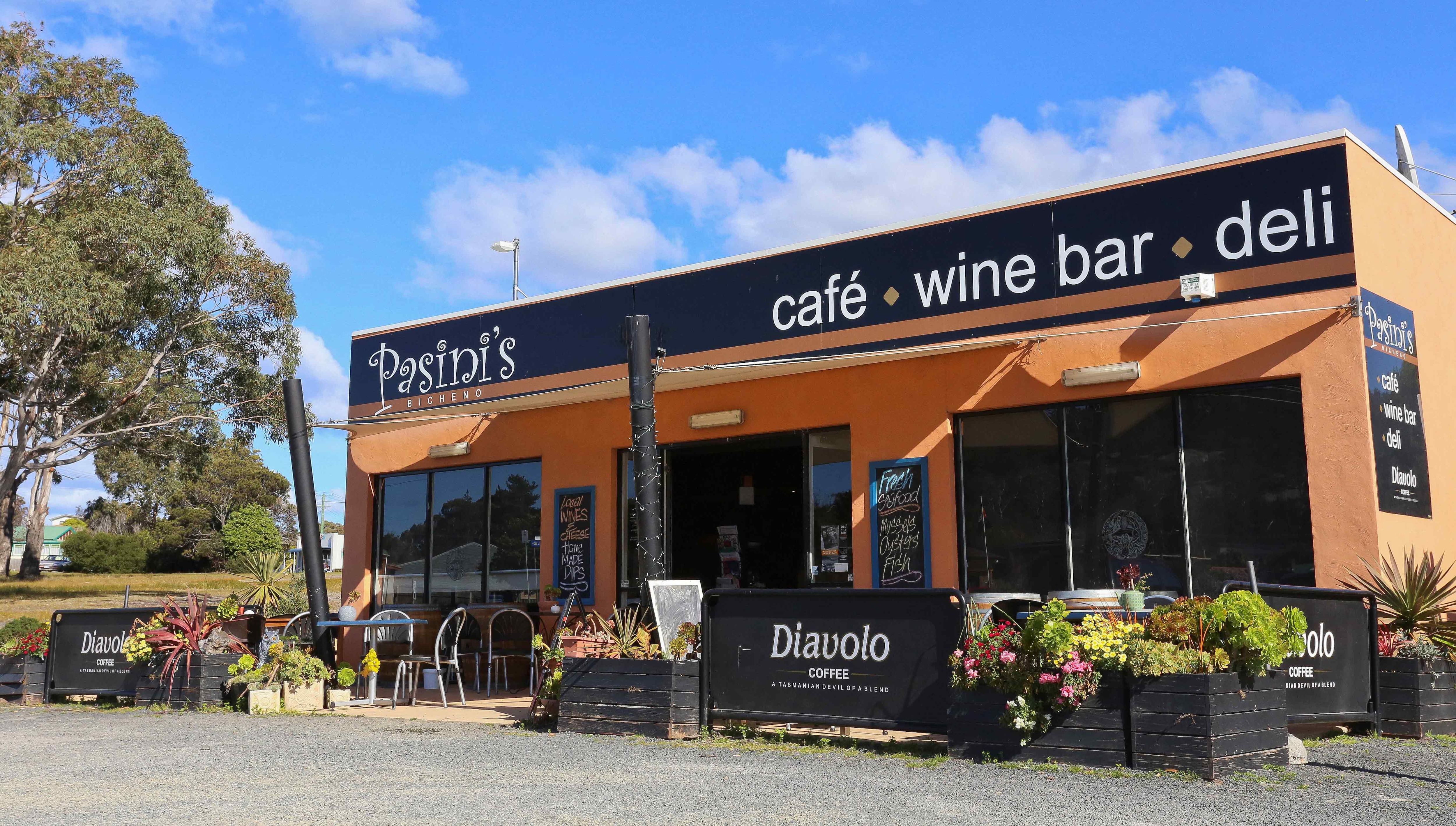 Pasinis (Image: Tourism Australia & Graham Freeman)